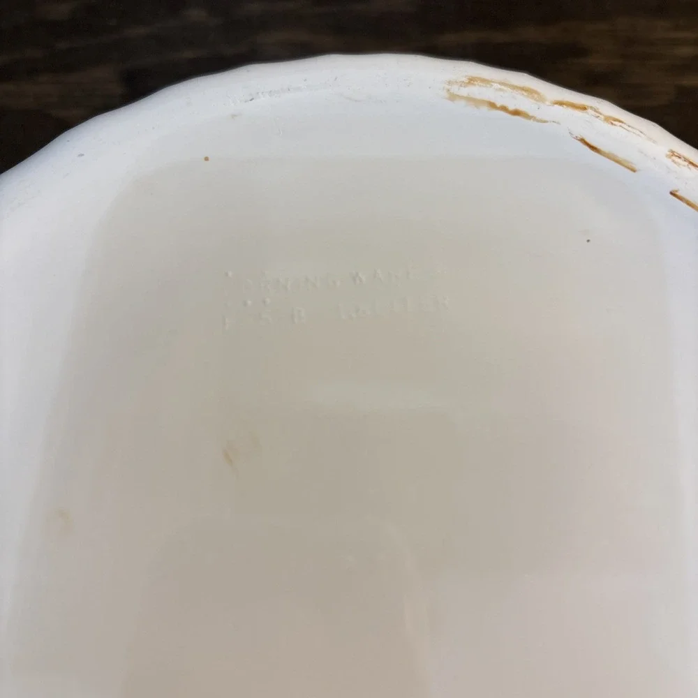Corning Ware French White F-5-B 1.6 L Round Casserole Dish w/ Pyrex G-5_C Lid